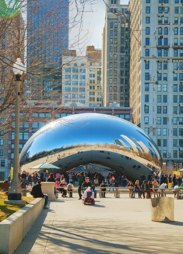 Cloud Gate Sculpture In Millenium Park